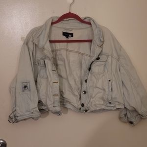 Plus size cropped denim jacket